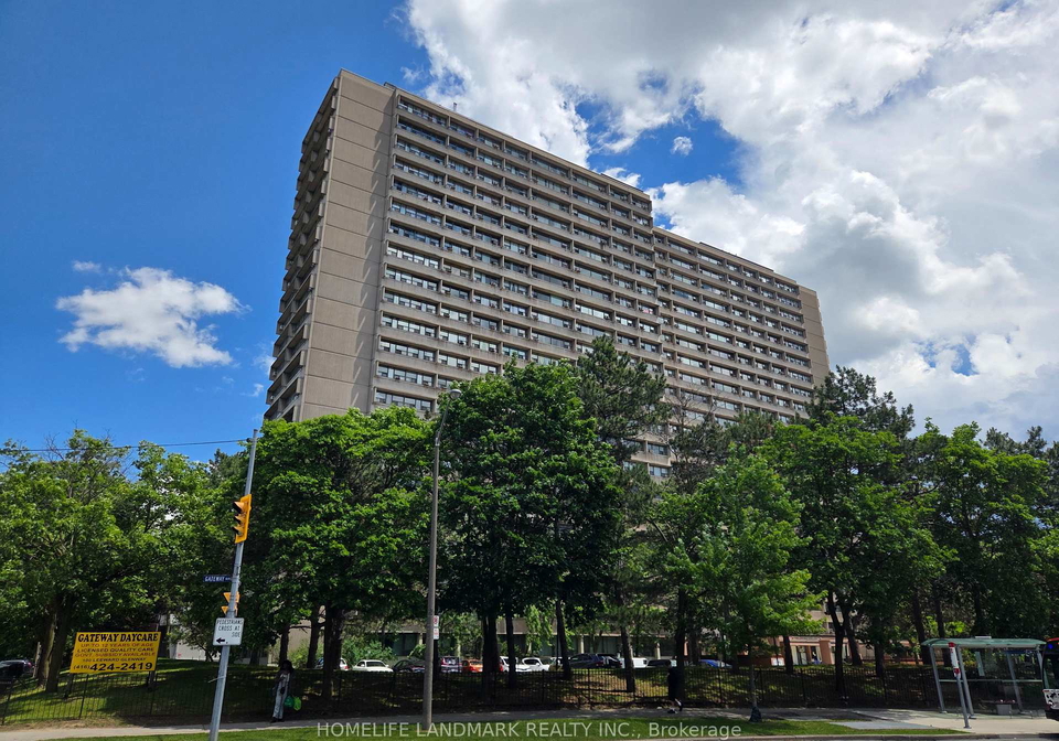 100-leeward-glenway-east-york-ontario-c13472670