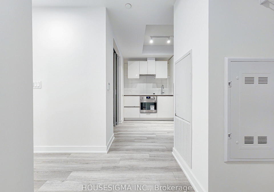 121-st-patrick-street-toronto-ontario-c13472702