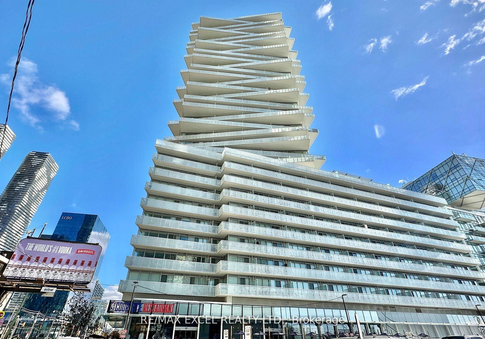 15-queens-quay-e-toronto-ontario-c13472834