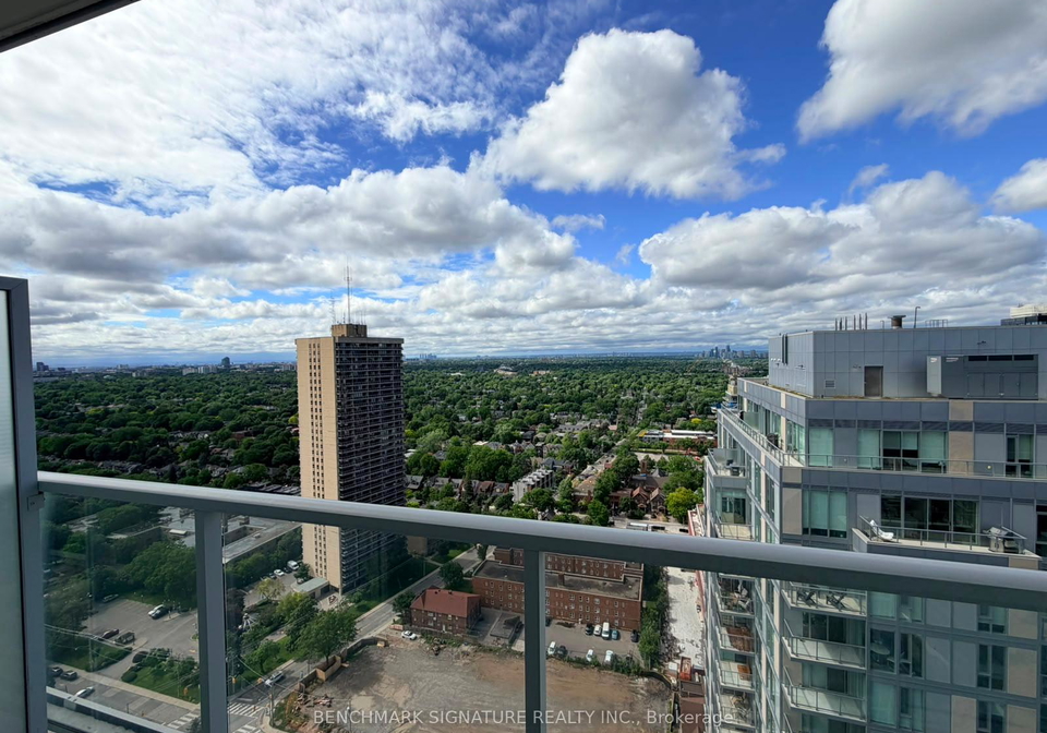 33-helendale-avenue-toronto-ontario-c13472934