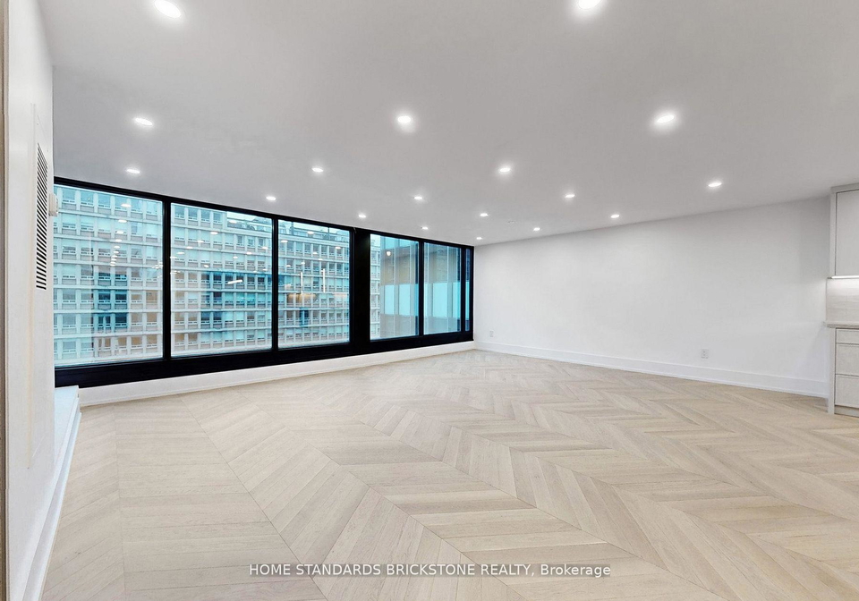 110-bloor-street-w-toronto-ontario-c13472968