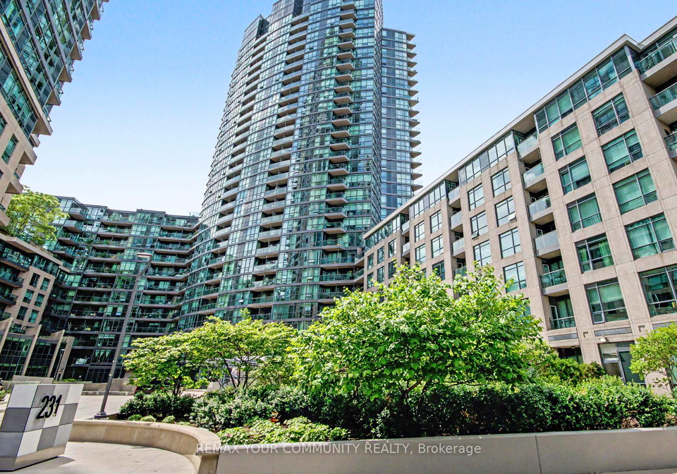 231-fort-york-boulevard-toronto-ontario-c13473064