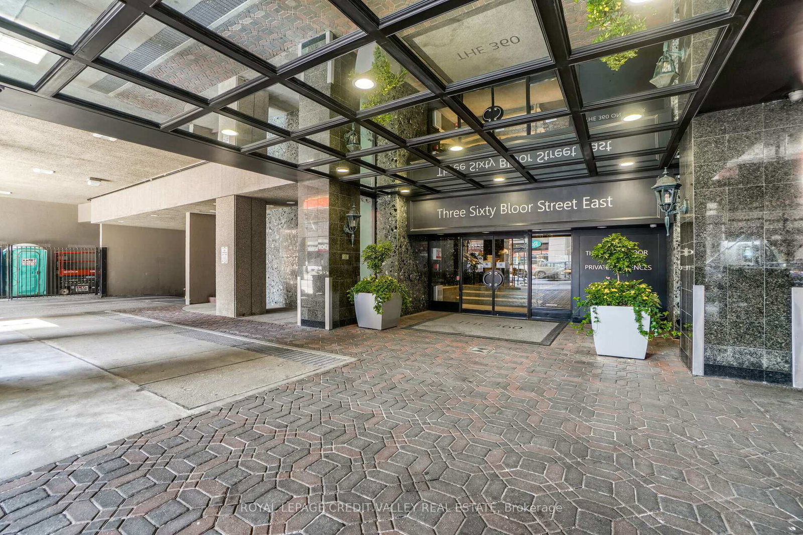 360-bloor-street-e-toronto-ontario-c13473156
