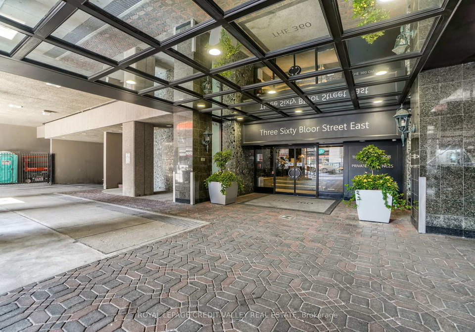 360-bloor-street-e-toronto-ontario-c13473156