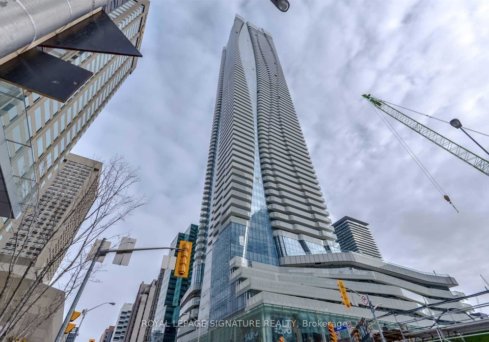 1-bloor-street-e-toronto-ontario-c13473168