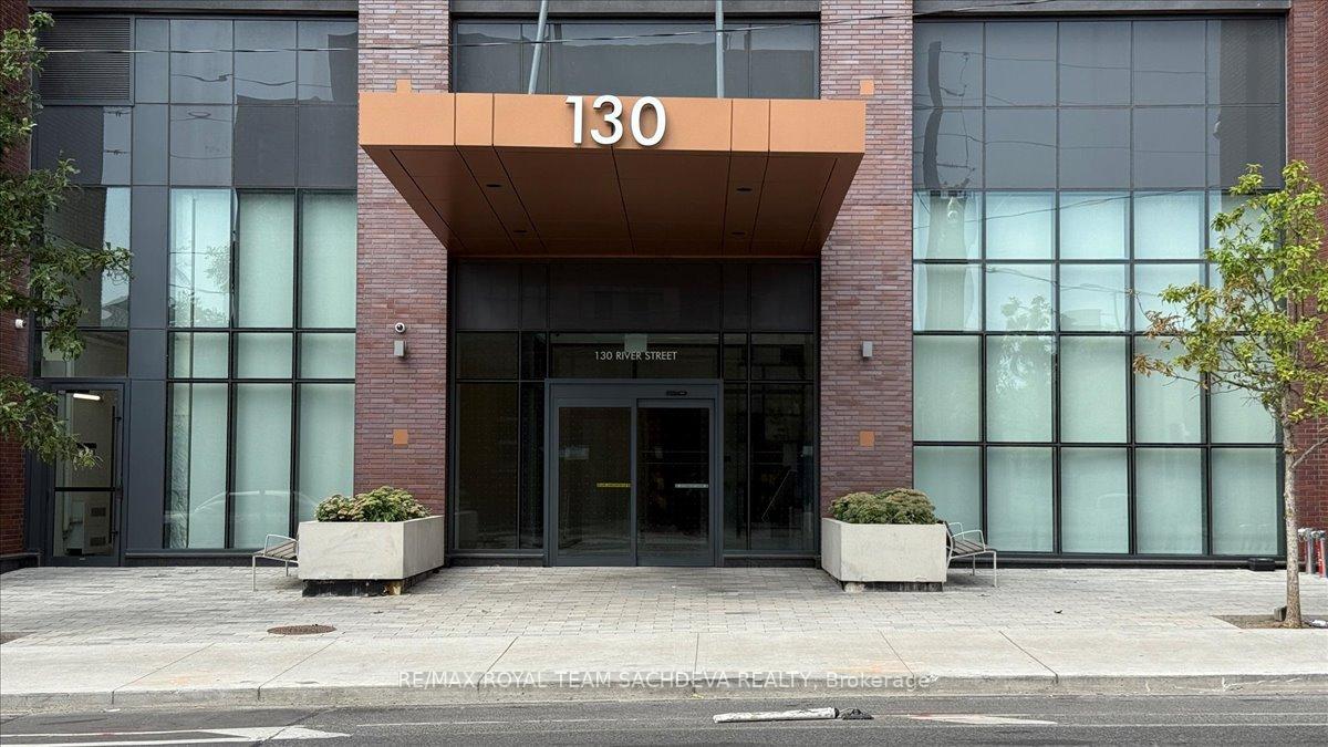 130-river-street-toronto-ontario-c13473300