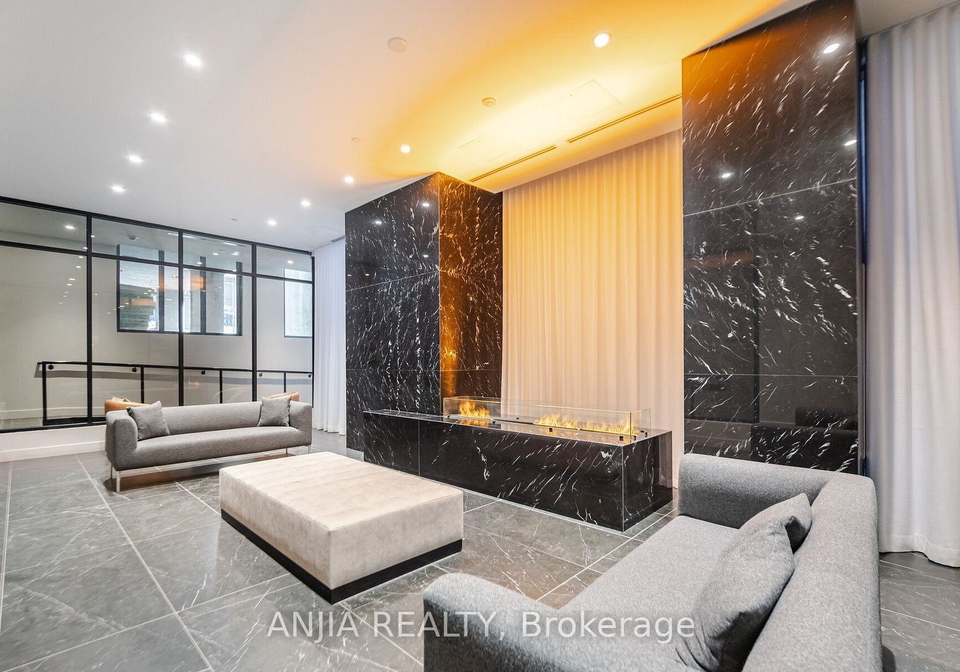 308-jarvis-street-toronto-ontario-c13473376