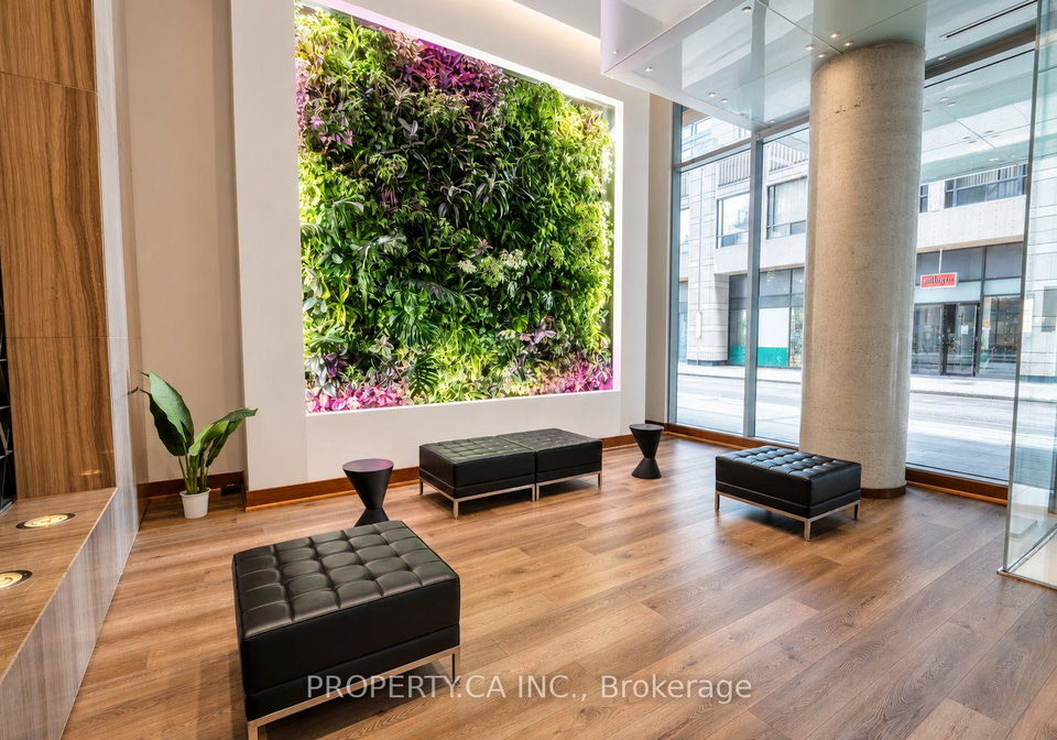 8-mercer-street-toronto-ontario-c13473612