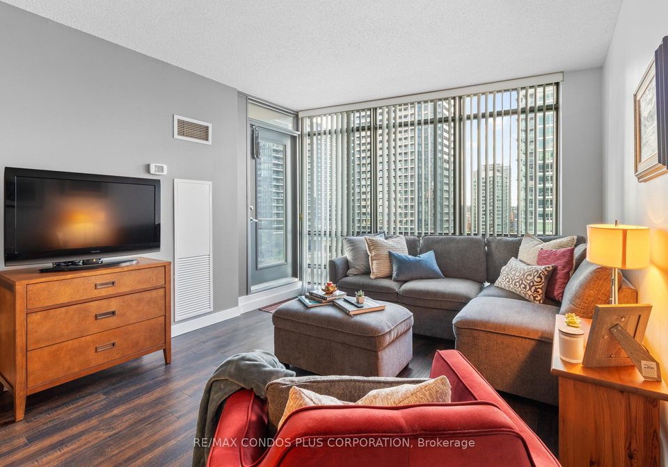 3-navy-wharf-court-toronto-ontario-c13473854