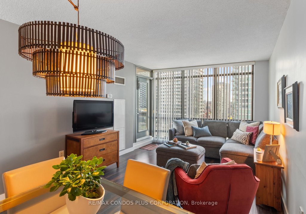 3-navy-wharf-court-toronto-ontario-c13473854