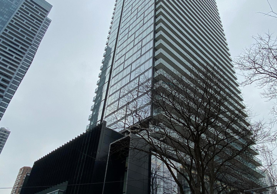 3-gloucester-street-toronto-ontario-c13473888