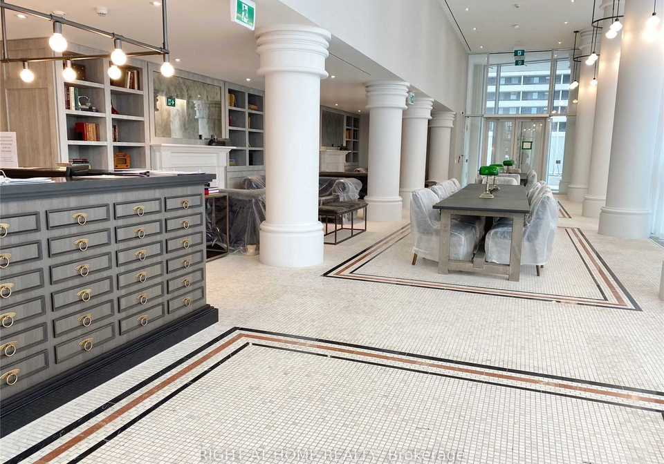 33-helendale-avenue-toronto-ontario-c13473942
