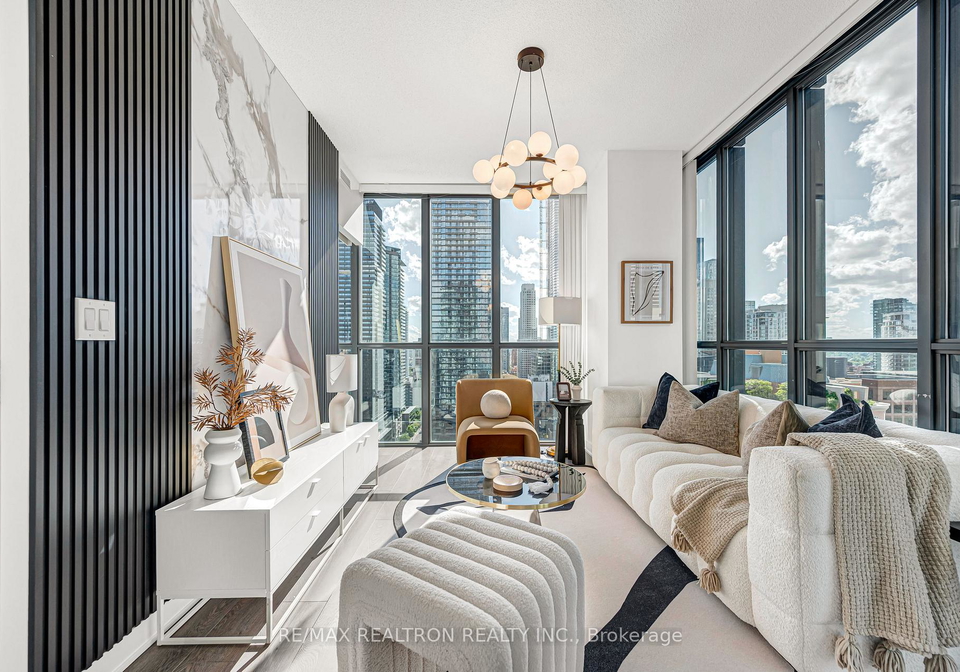 110-charles-street-e-toronto-ontario-c13473994