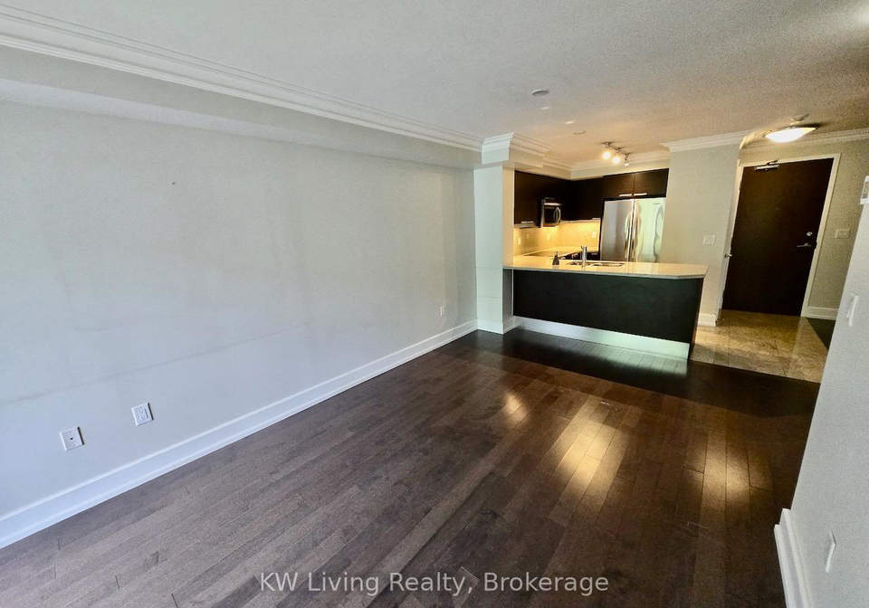 650-sheppard-avenue-e-north-york-ontario-c13474058