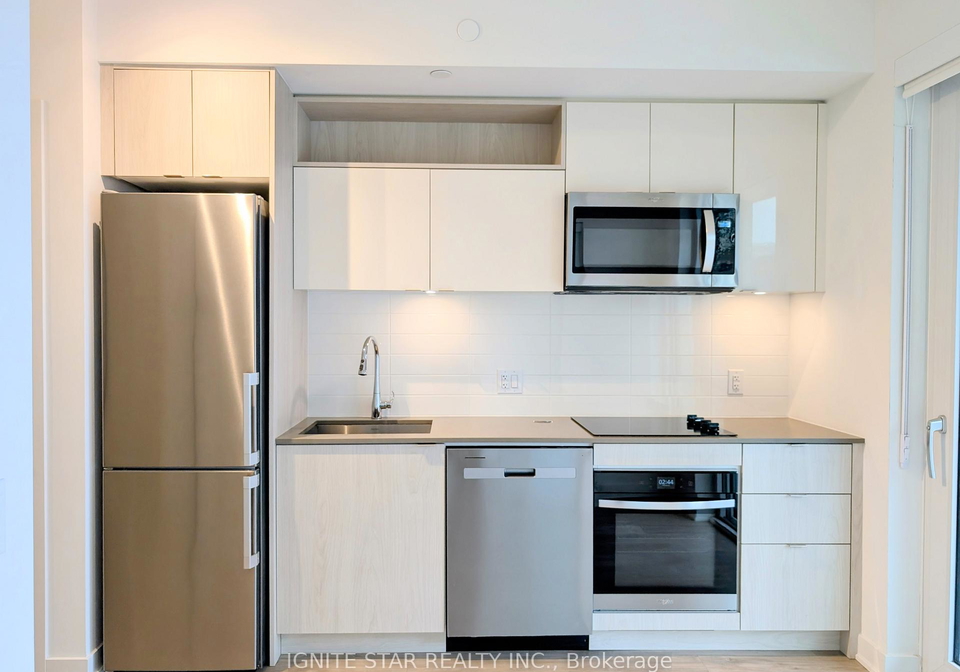 100-dalhousie-street-toronto-ontario-c13474132