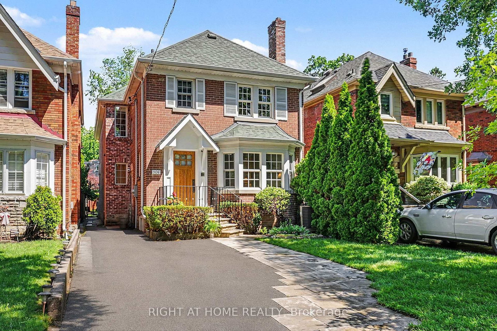 504-roselawn-avenue-toronto-ontario-c13474322