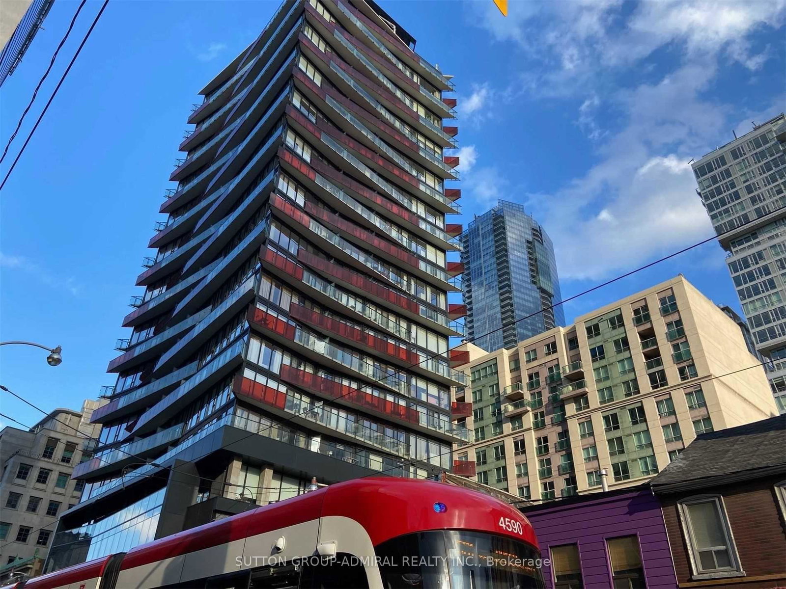 215-queen-street-w-toronto-ontario-c13474332