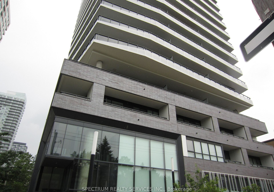 11-lillian-street-toronto-ontario-c13474424