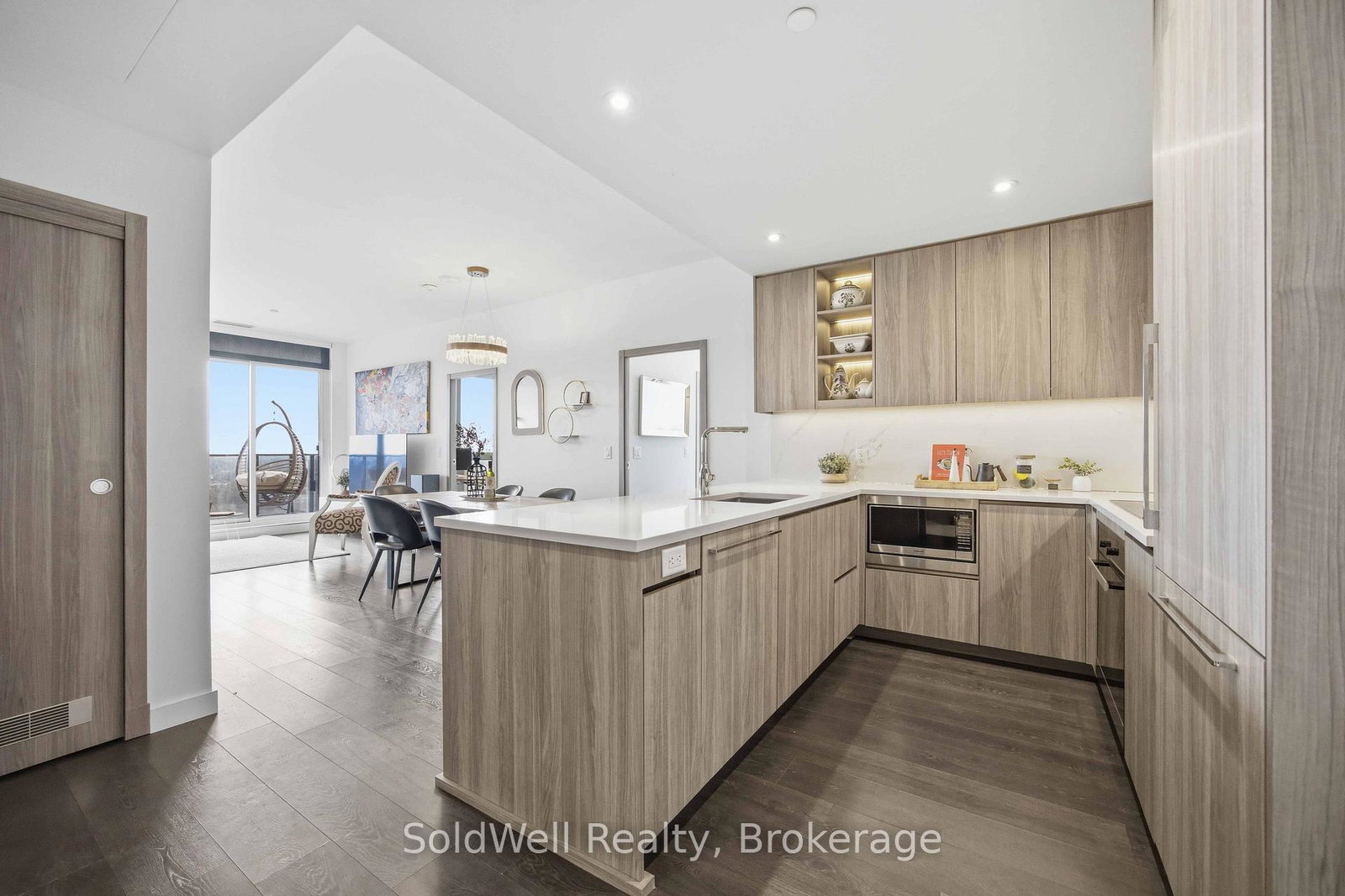 25-mcmahon-drive-north-york-ontario-c13474774