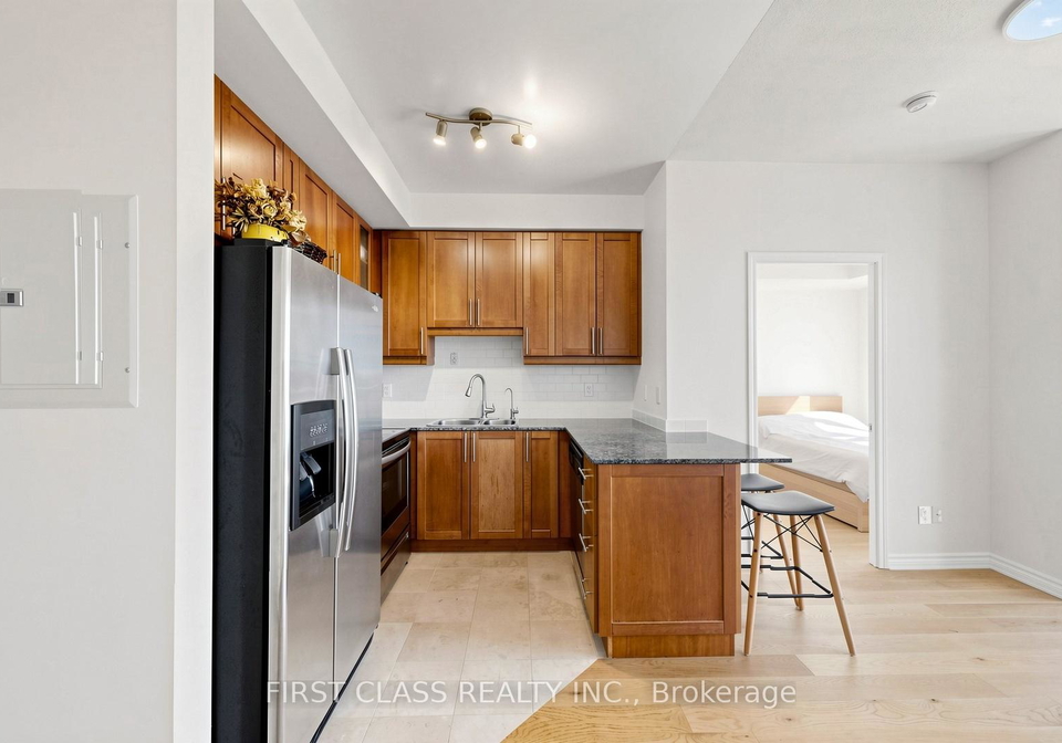 18-holmes-avenue-north-york-ontario-c13475022