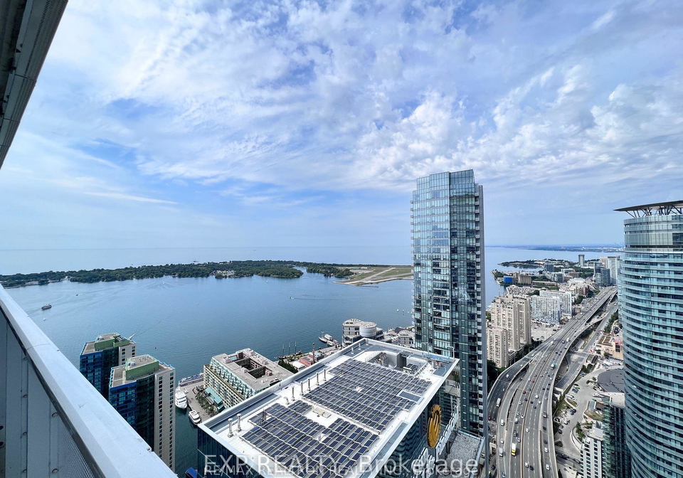 100-harbour-street-toronto-ontario-c13475060
