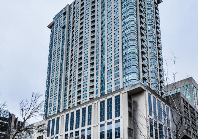 8-park-road-toronto-ontario-c13475082