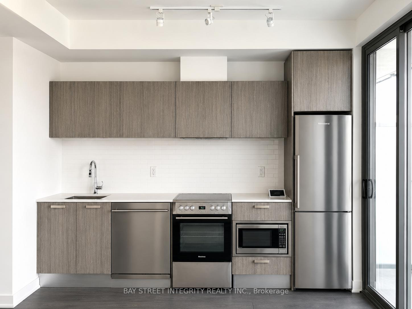 50-charles-street-e-toronto-ontario-c13475326