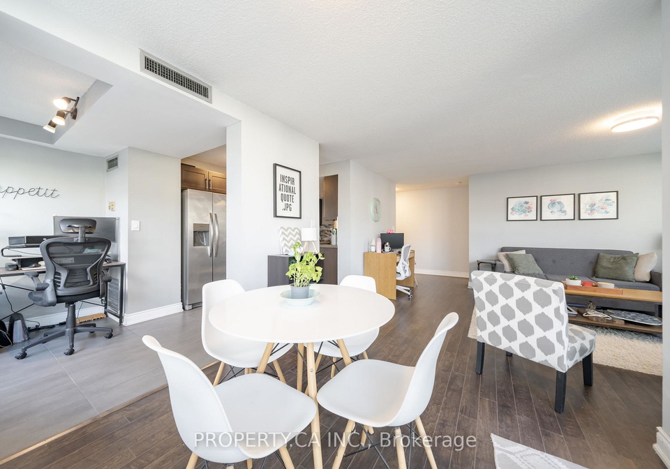 5785-yonge-street-north-york-ontario-c13475414