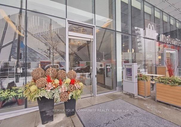 200-bloor-street-w-toronto-ontario-c13475458