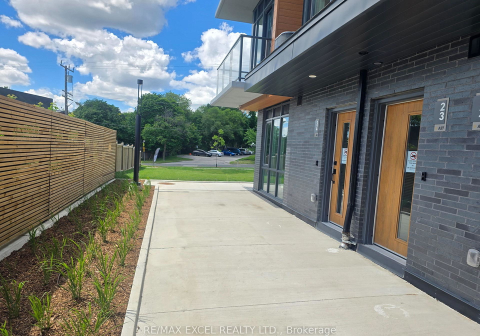 75-curlew-drive-north-york-ontario-c13475618
