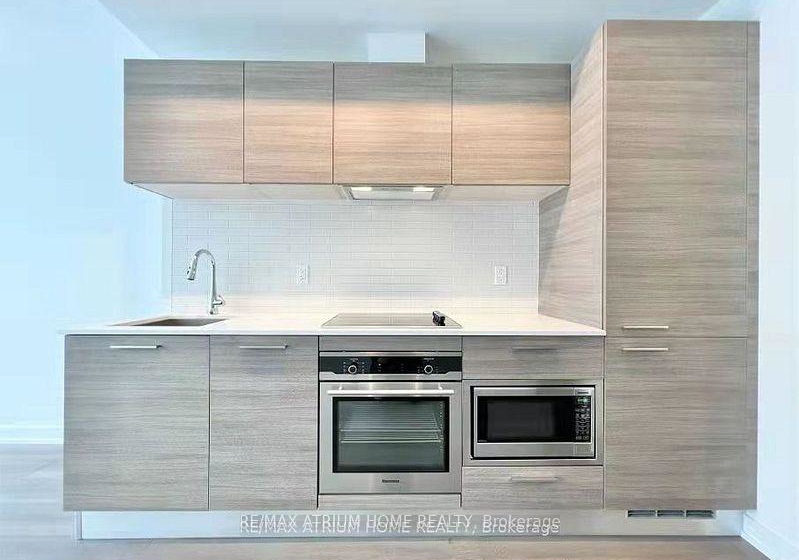 3-gloucester-street-toronto-ontario-c13475676