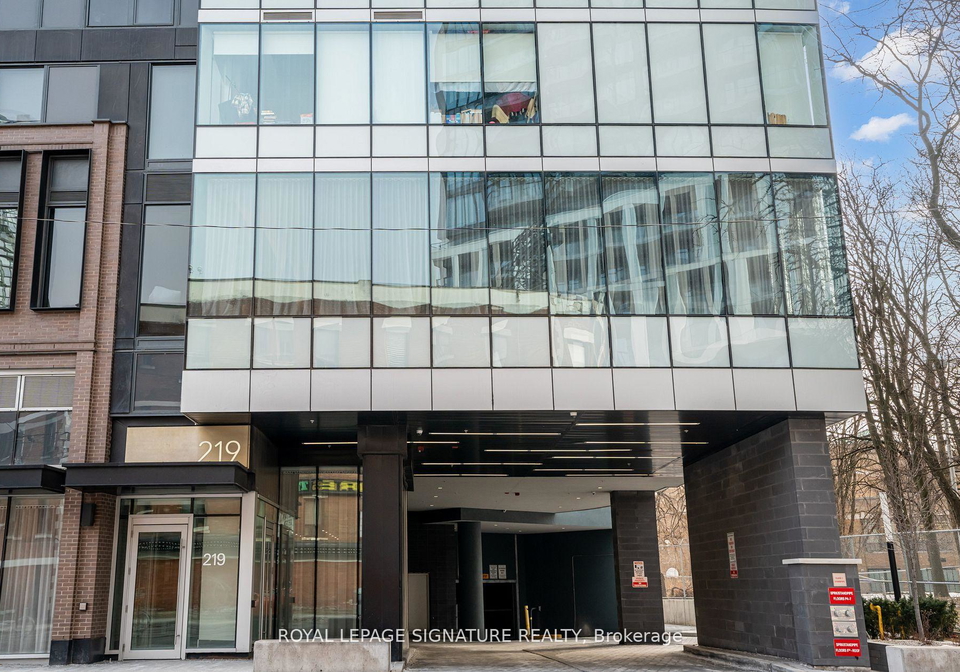 219-dundas-street-e-toronto-ontario-c13475932