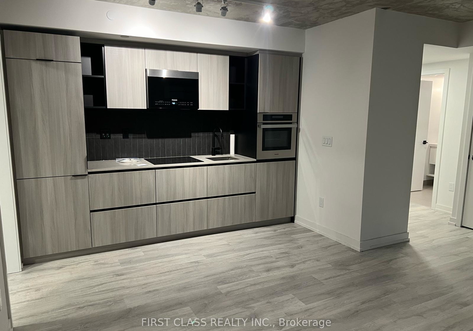 2-augusta-avenue-toronto-ontario-c13475934