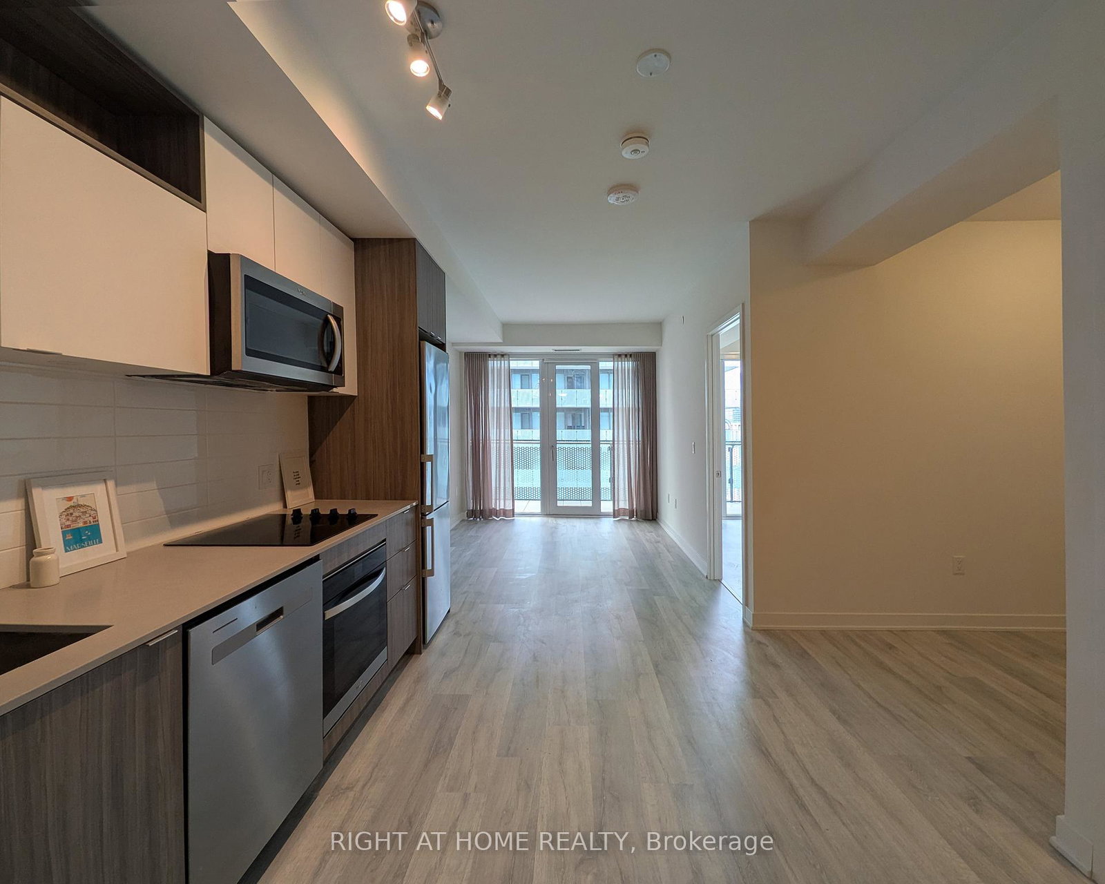 70-princess-street-toronto-ontario-c13475984
