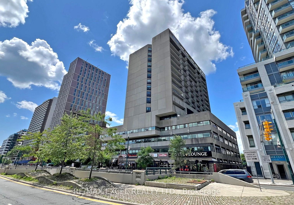 720-spadina-avenue-toronto-ontario-c13476164