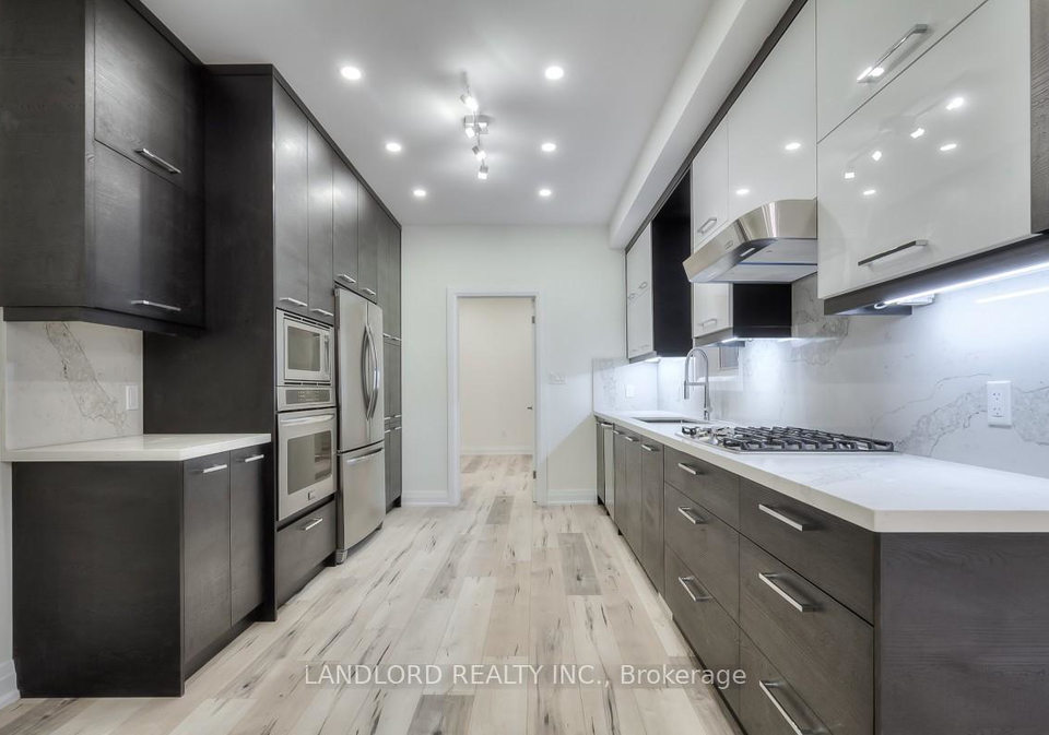 100-massey-street-toronto-ontario-c13476224