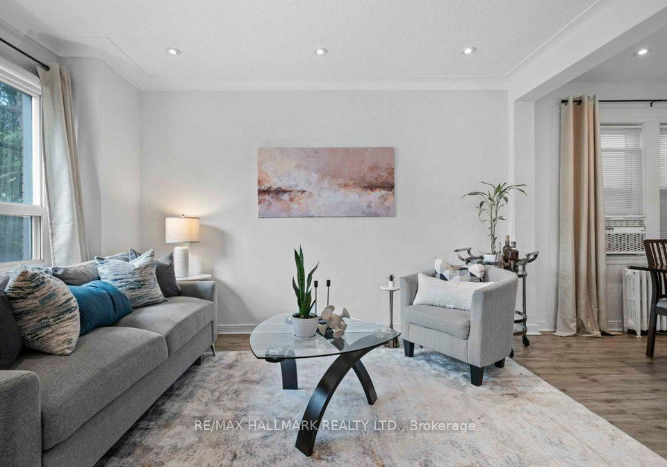 34-gloucester-grove-toronto-ontario-c13476686