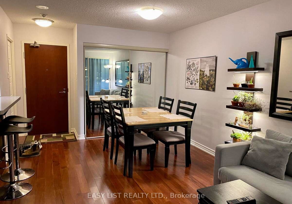 1055-bay-street-toronto-ontario-c13476860