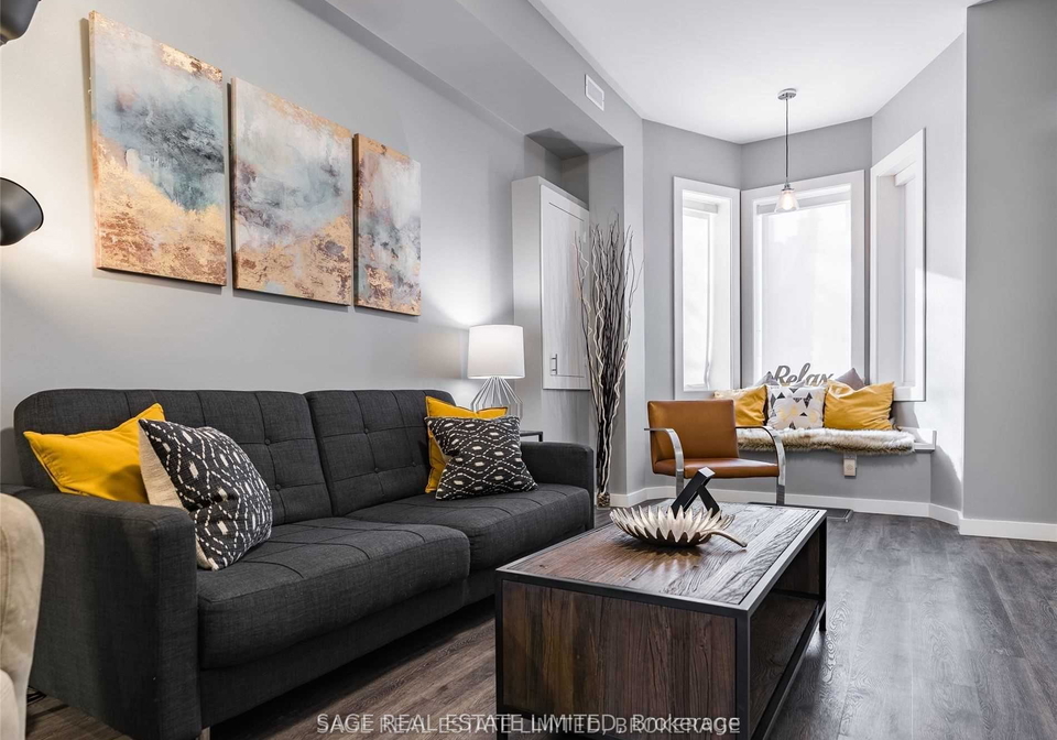 247-lisgar-street-toronto-ontario-c13477224