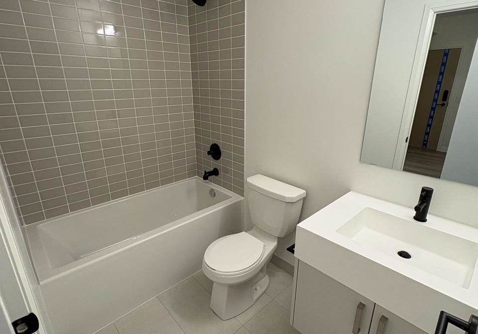 280-dundas-street-w-toronto-ontario-c13477258