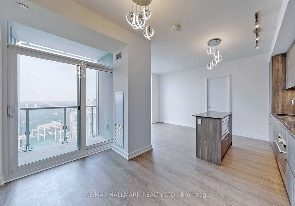 1-yorkville-avenue-toronto-ontario-c13477458