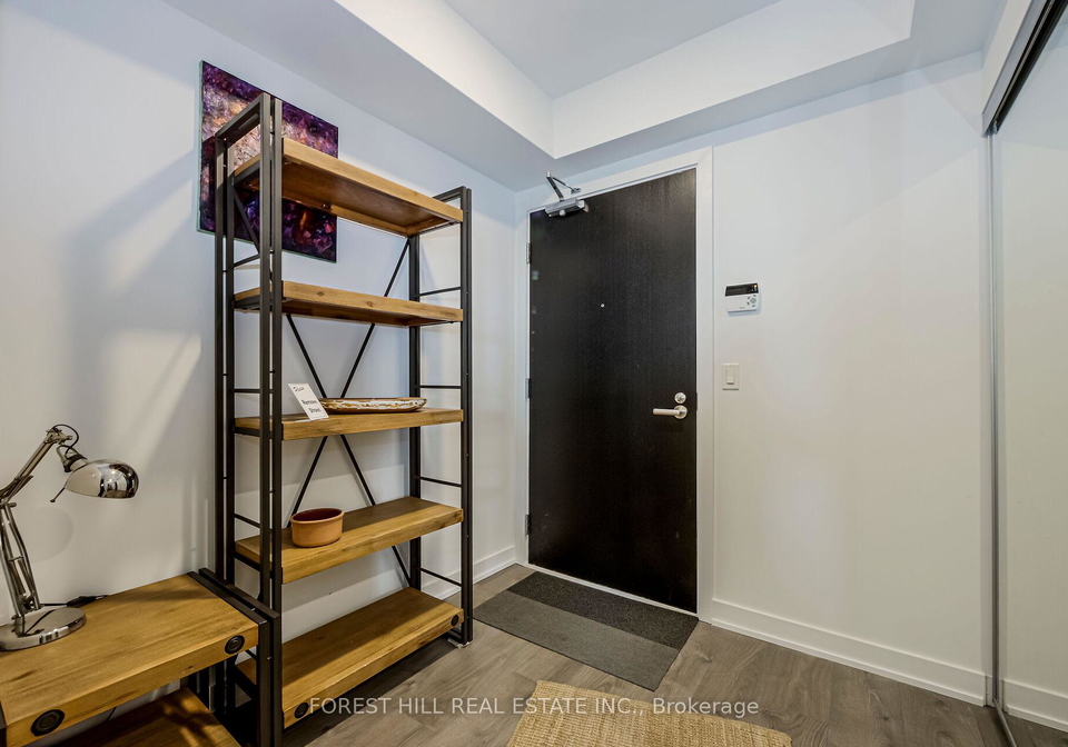 501-yonge-street-toronto-ontario-c13477740