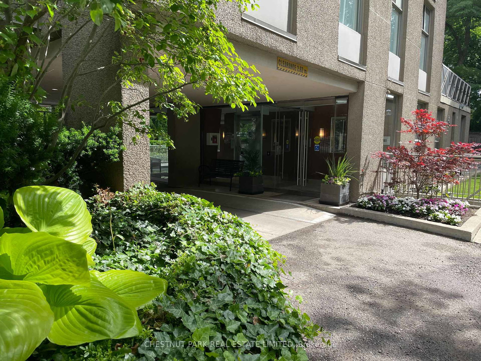 423-avenue-road-toronto-ontario-c13477744