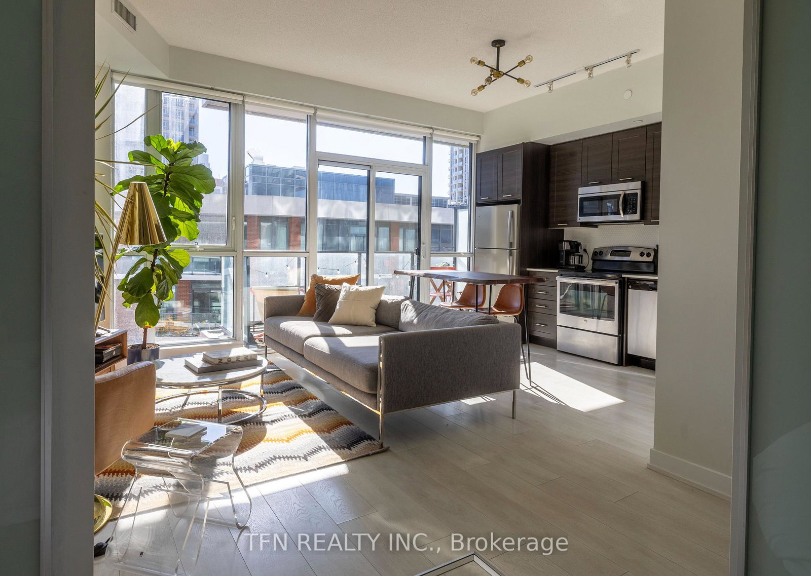50-bruyeres-mews-toronto-ontario-c13477804