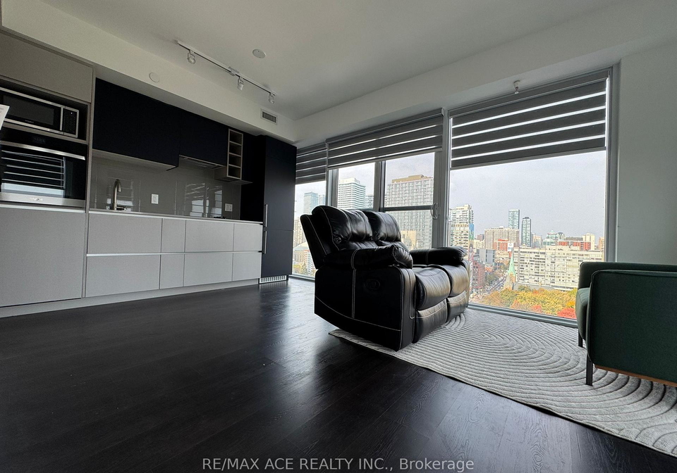 319-jarvis-street-toronto-ontario-c13477844