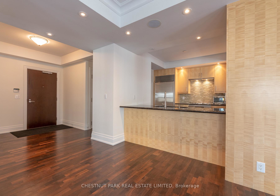 68-yorkville-avenue-toronto-ontario-c13477890