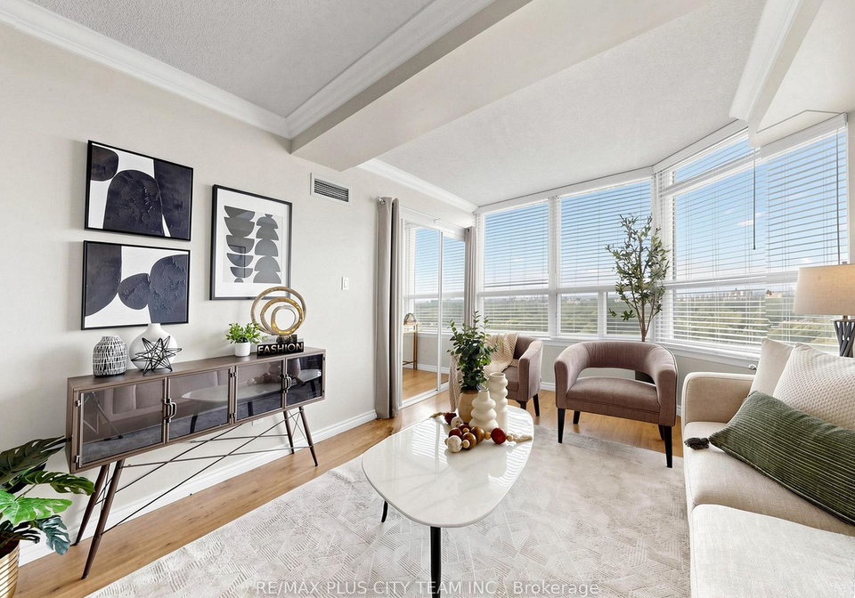268-ridley-boulevard-toronto-ontario-c13477918