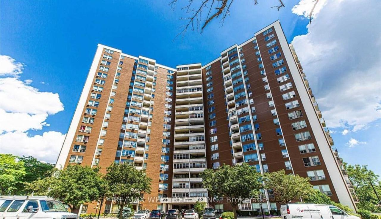 60-pavane-linkway-east-york-ontario-c13477924
