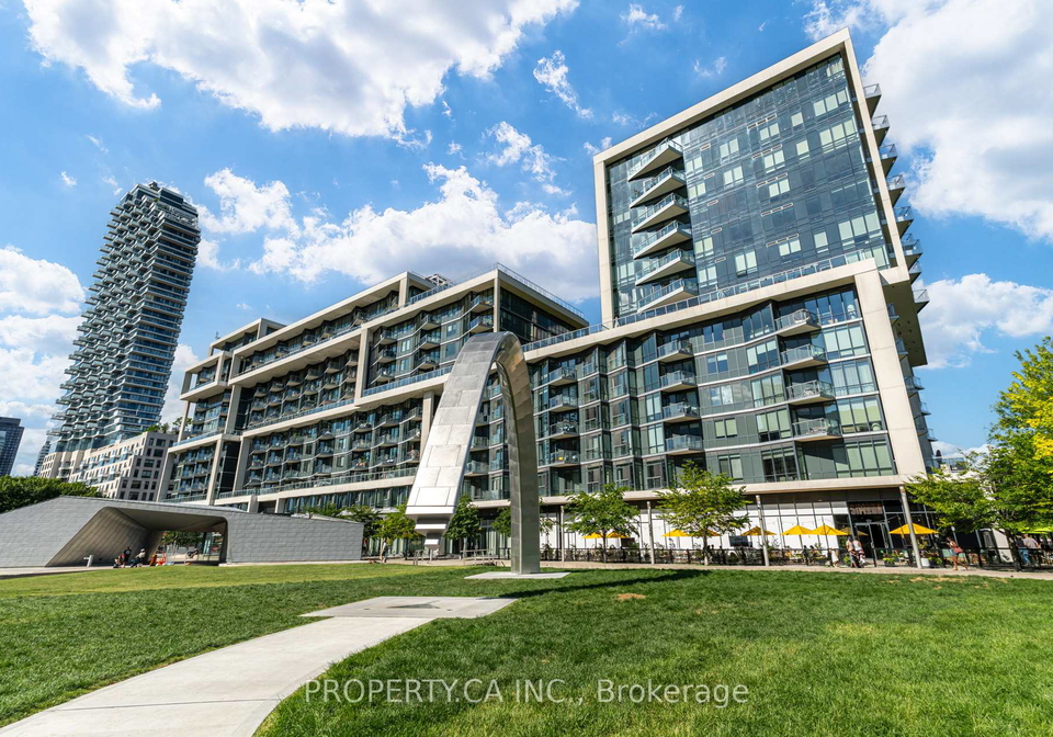 15-merchants-wharf-toronto-ontario-c13478226