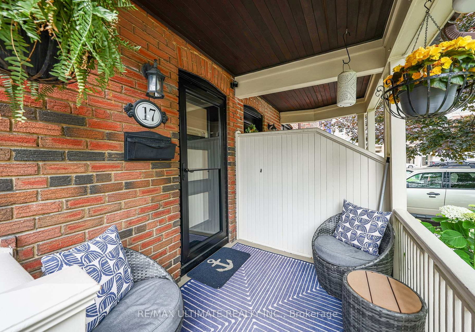 17-elvina-gardens-toronto-ontario-c13478546